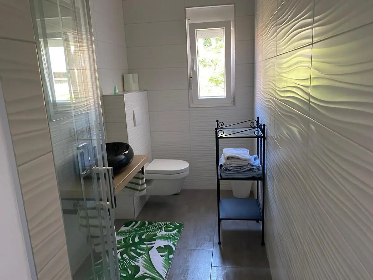 Casa Fumica Studio Kampor Apartment